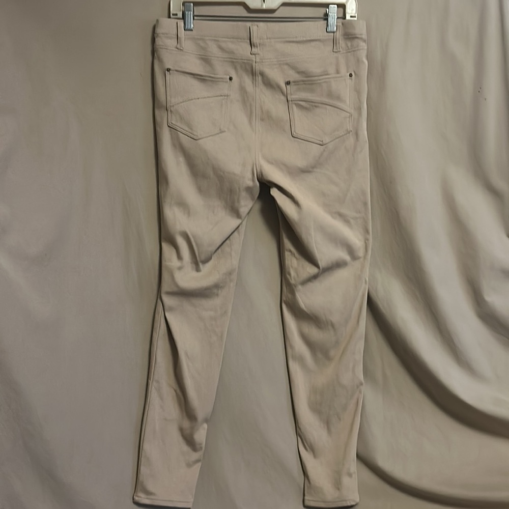 EUC Time and Tru beige jean-like jeggings size large (12-14) - Picture 4 of 4